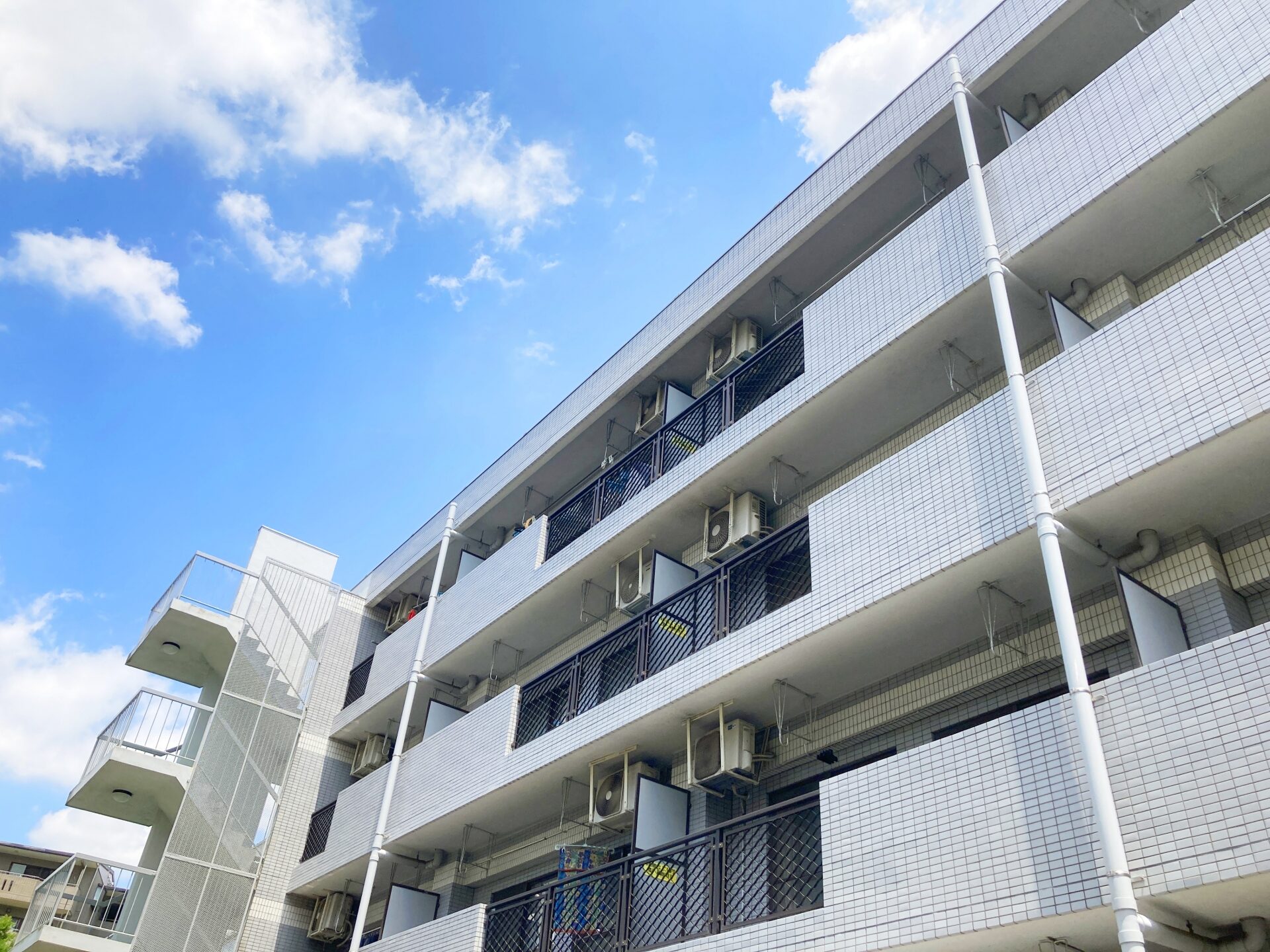 アパートの外観