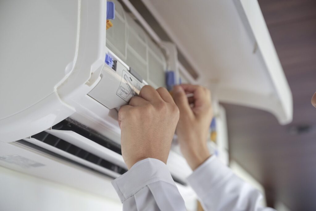 エアコンの交換